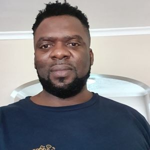 Meet your Posher, Emmanuel